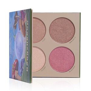 Lunar Beauty MOONSHROOM HIGHLIGHTER PALETTE